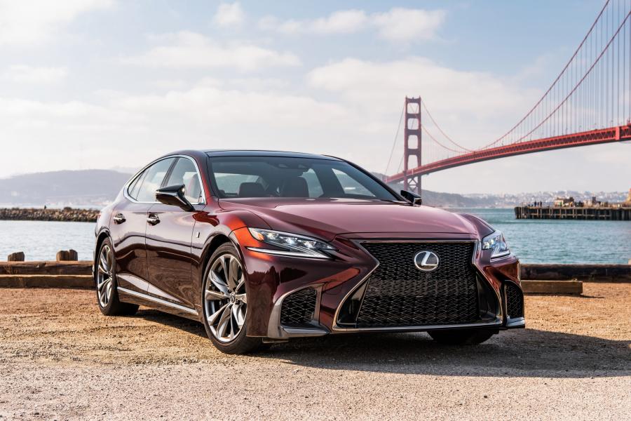  Lexus LS500 F-Sport 2017 года  (NA) (фото 36 из 66)